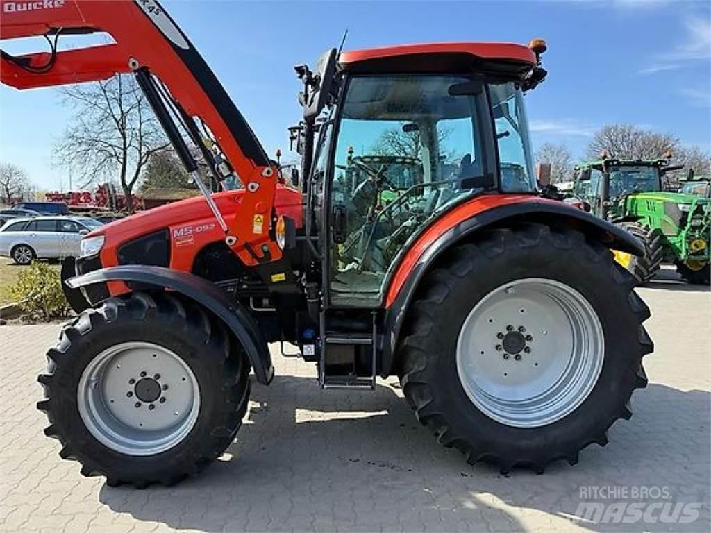 Kubota M 5092 Tractors