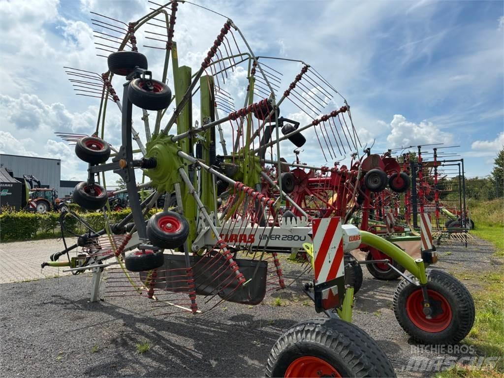 CLAAS Liner 2800 Swathers/ Windrowers