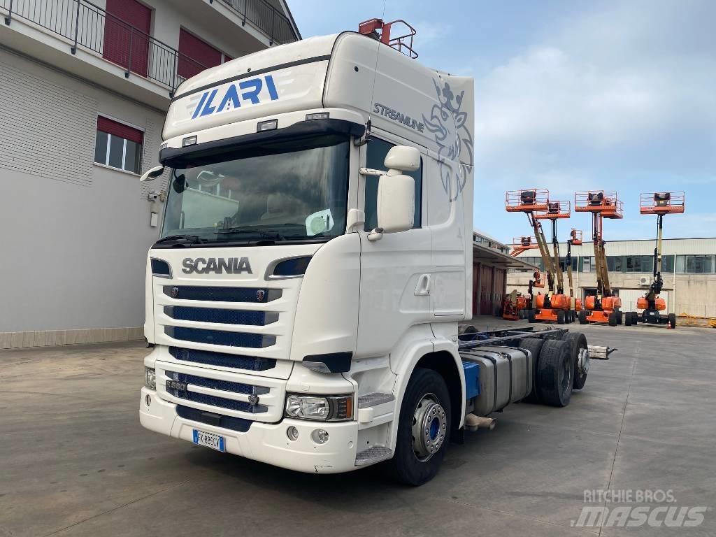 Scania R 580 Conventional Trucks / Tractor Trucks