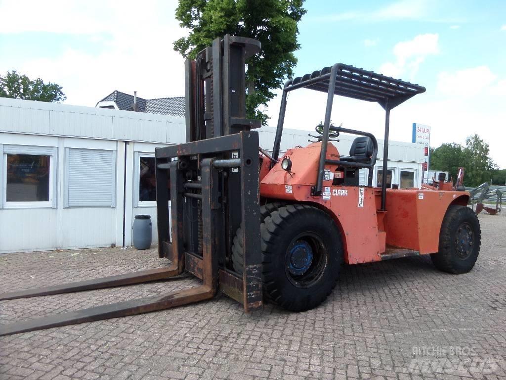 Clark CY450BD Diesel Forklifts