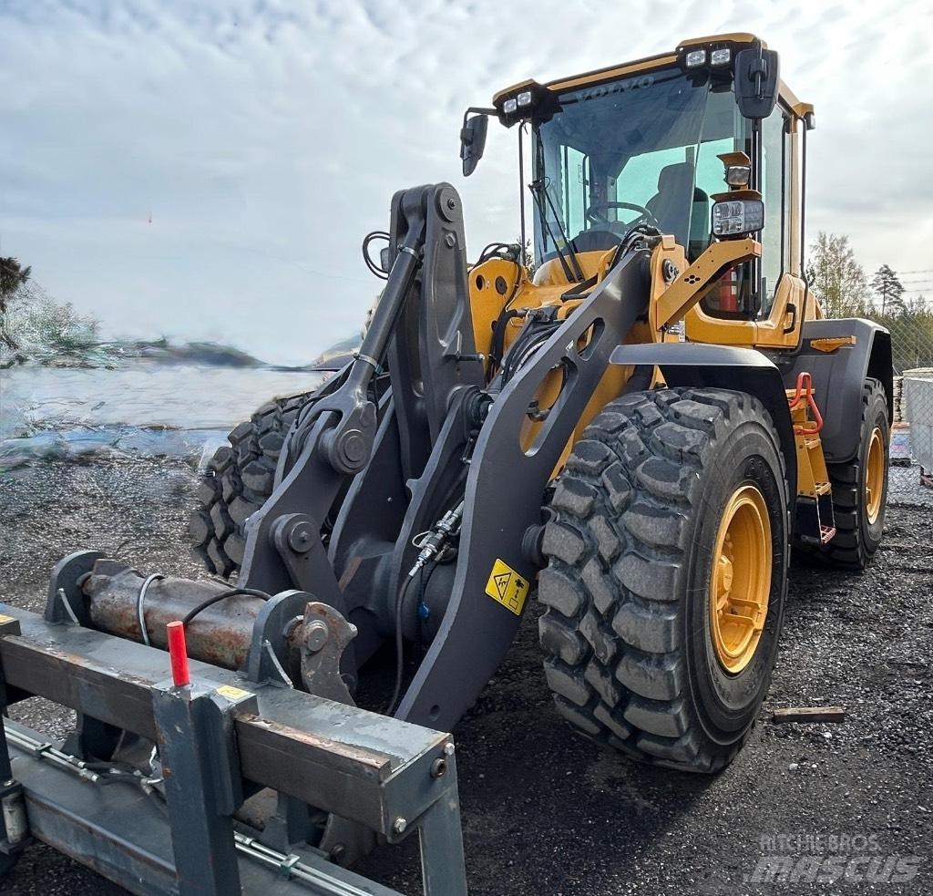 Volvo L 90 H Wheel Loaders