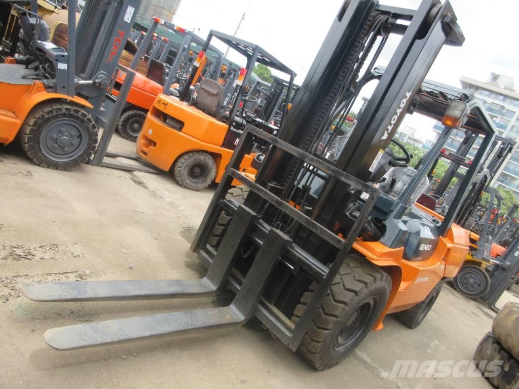 Toyota FD 30 Diesel Forklifts