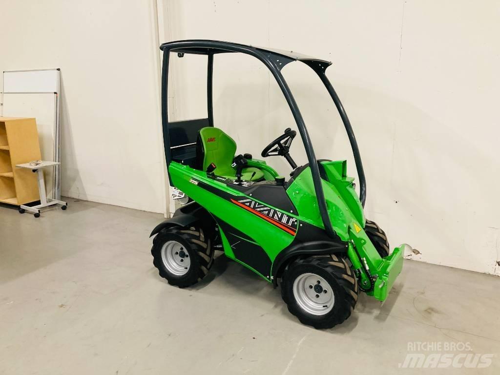 Avant 225 Mini Loader