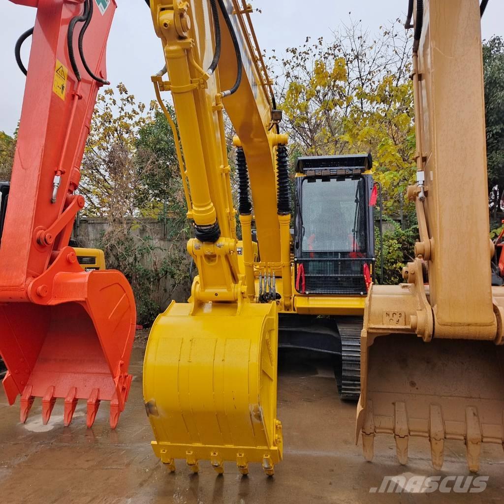 Komatsu PC 130-7 Crawler Excavators