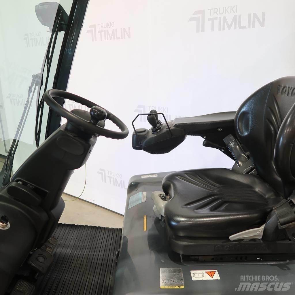 Toyota 8FBMKT30 Electric Forklifts