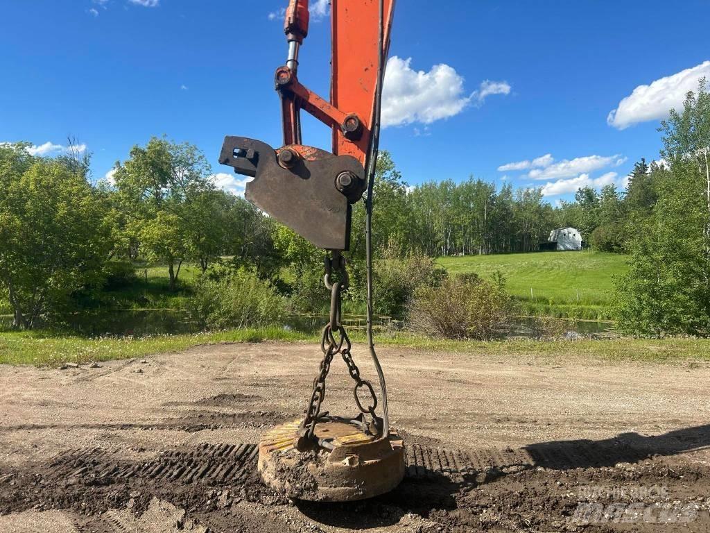 Hitachi ZX 160 LC Demolition
