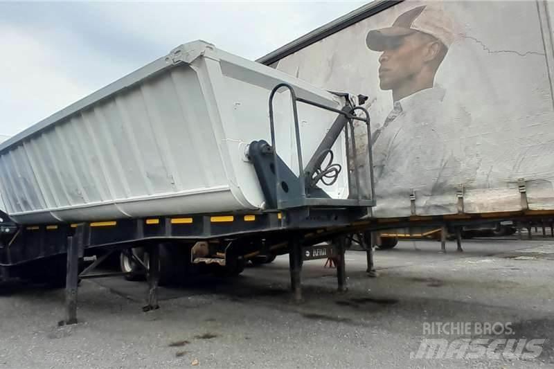 Afrit SIDE TIPPER Other Trailers