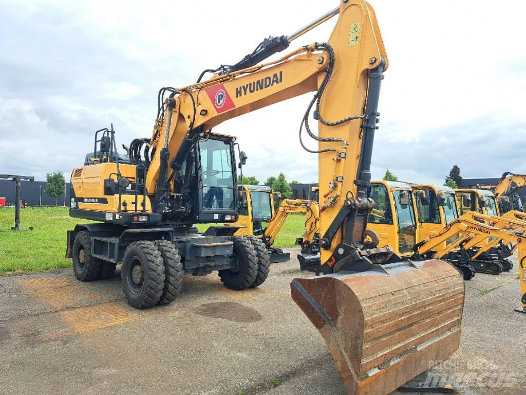 Hyundai HW160 Wheeled Excavators
