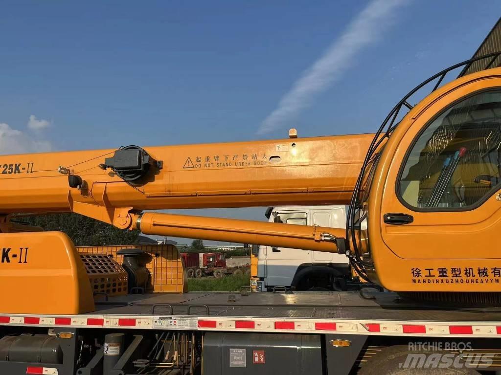 XCMG QY25K-II Hoists and Material Elevators