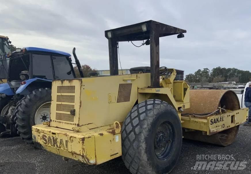 Sakai SV 500 D Single drum rollers