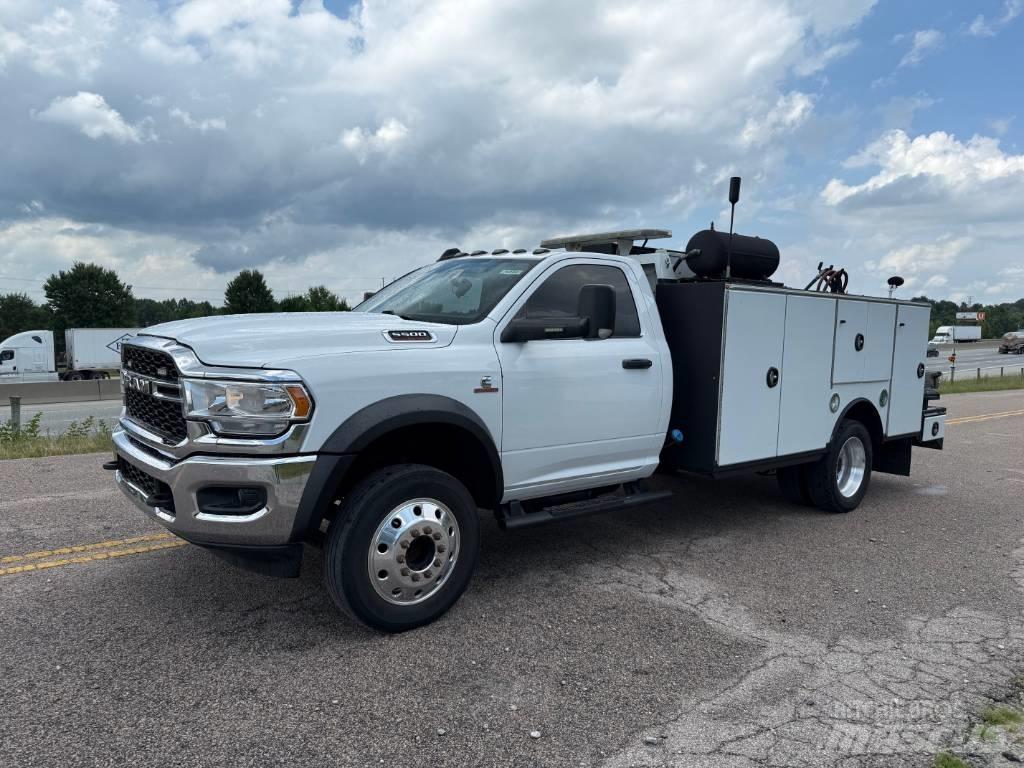 RAM 5500 TRADESMAN Work Trucks / Municipal