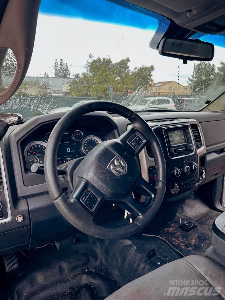 Dodge Ram 5500 Work Trucks / Municipal