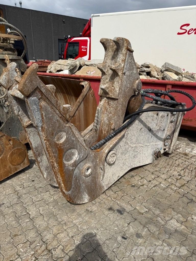 VTN VF27 Pulveriser  (Demolition Crusher ) 