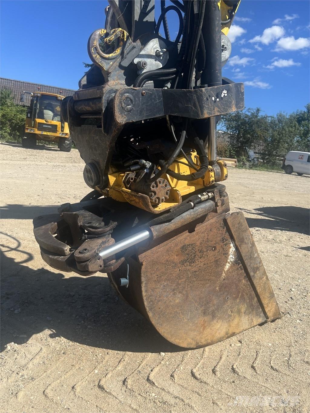 Wacker Neuson EW 100 Wheeled Excavators