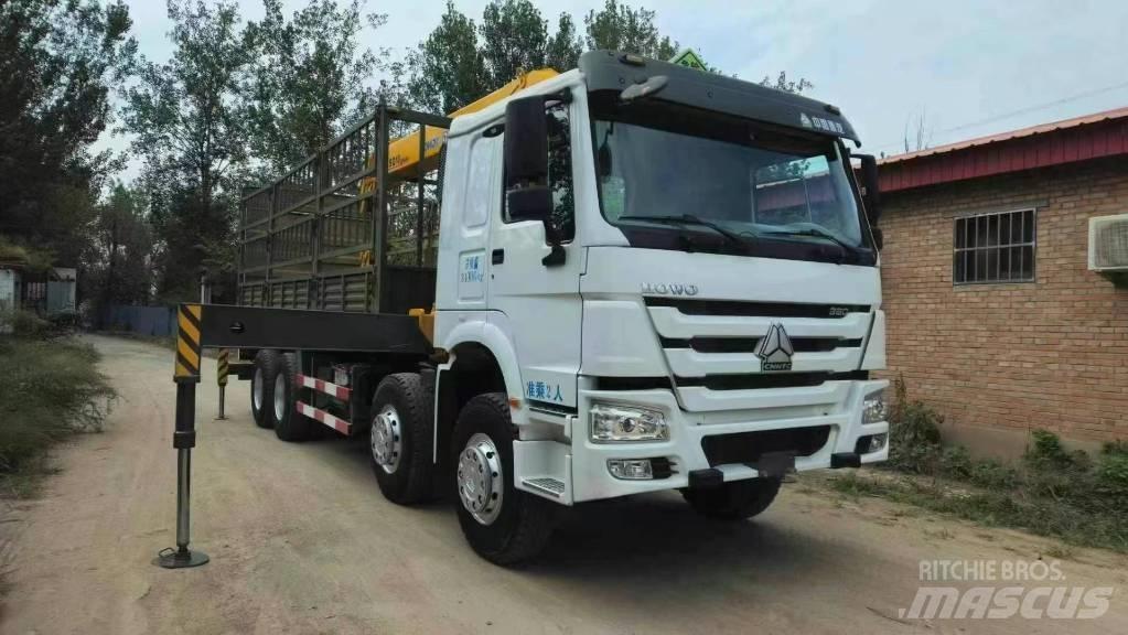 Howo 380 8x4 Dump Trucks