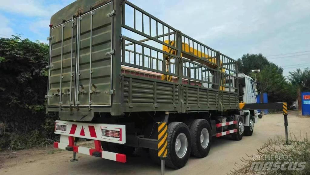 Howo 380 8x4 Dump Trucks