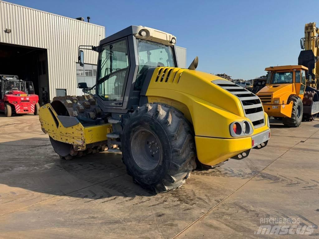 Hamm H13i P Single drum rollers