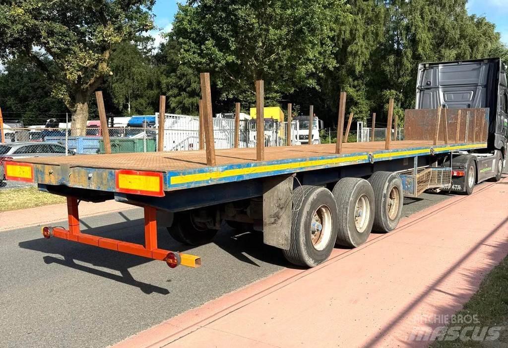 LAG 0-3-57 Flatbed Trailers