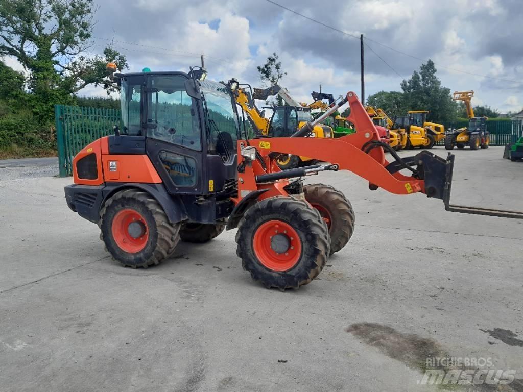 Kubota R 085 Wheel Loaders
