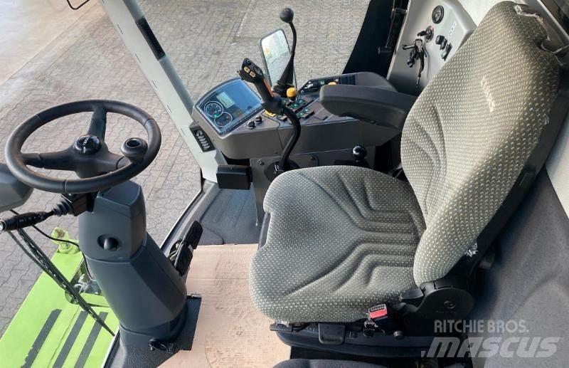 CLAAS AVERO 240 Combine Harvesters