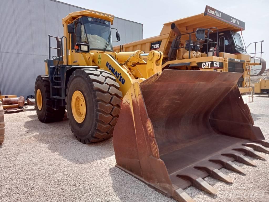 Komatsu WA500-3 Wheel Loaders