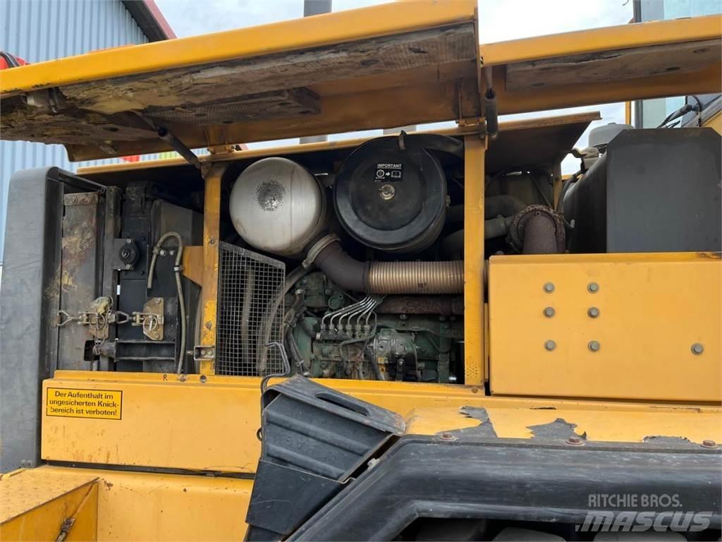 Volvo L 70 B Wheel Loaders