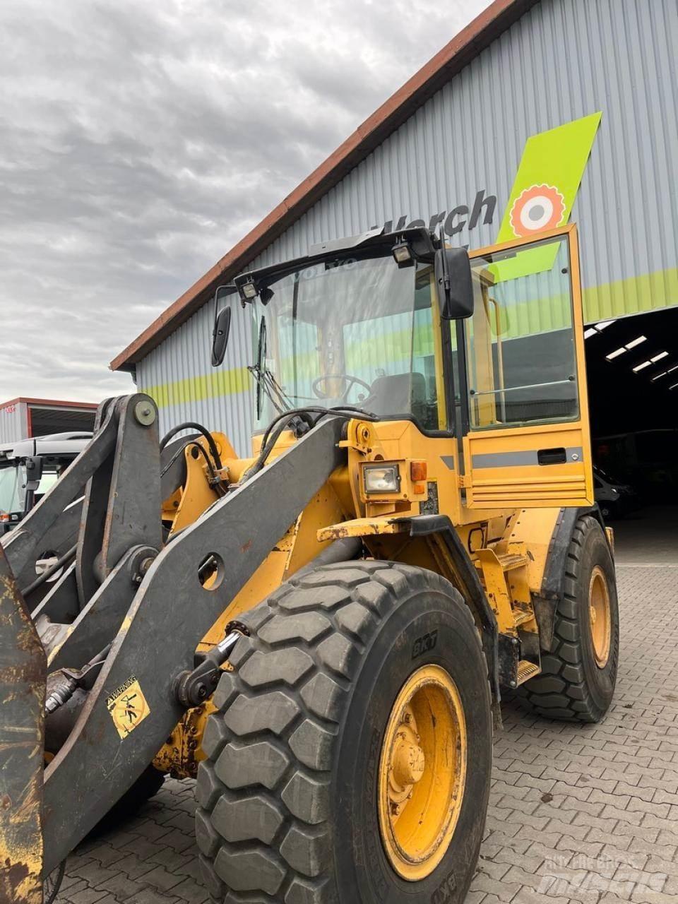 Volvo L 70 B Wheel Loaders
