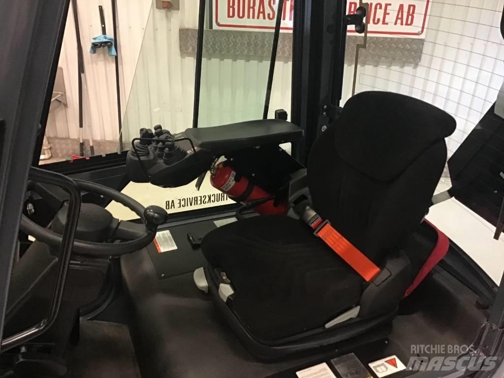 Toyota 8 FBMK 20 T Electric Forklifts