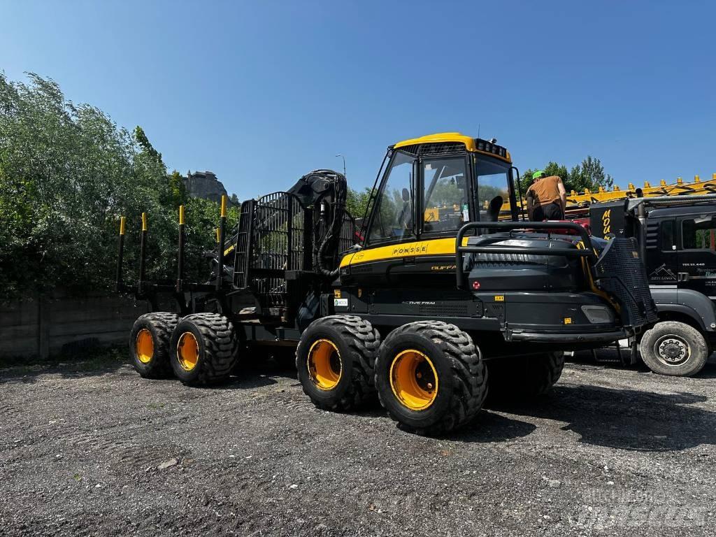 Ponsse Buffalo 8W Forwarders