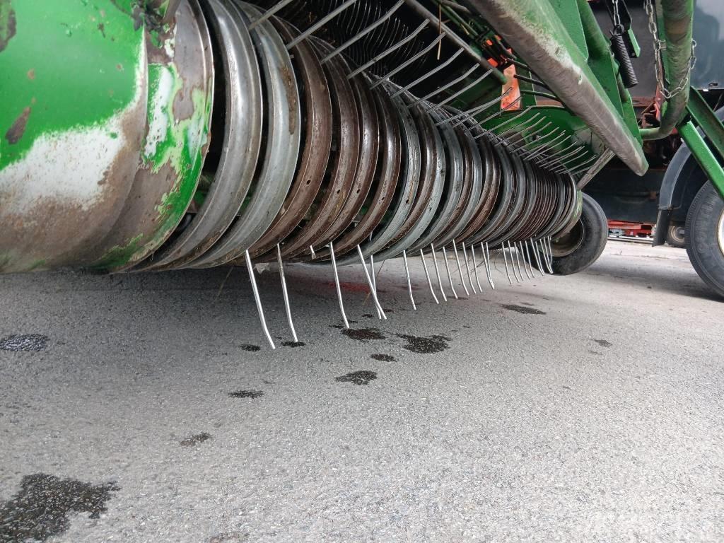 McHale Fusion 1 Round Balers