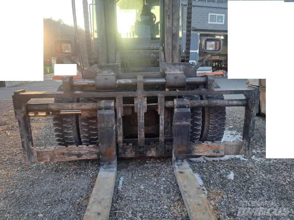 Doosan D 160 S-5 Diesel Forklifts