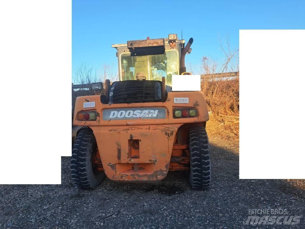 Doosan D 160 S-5 Diesel Forklifts