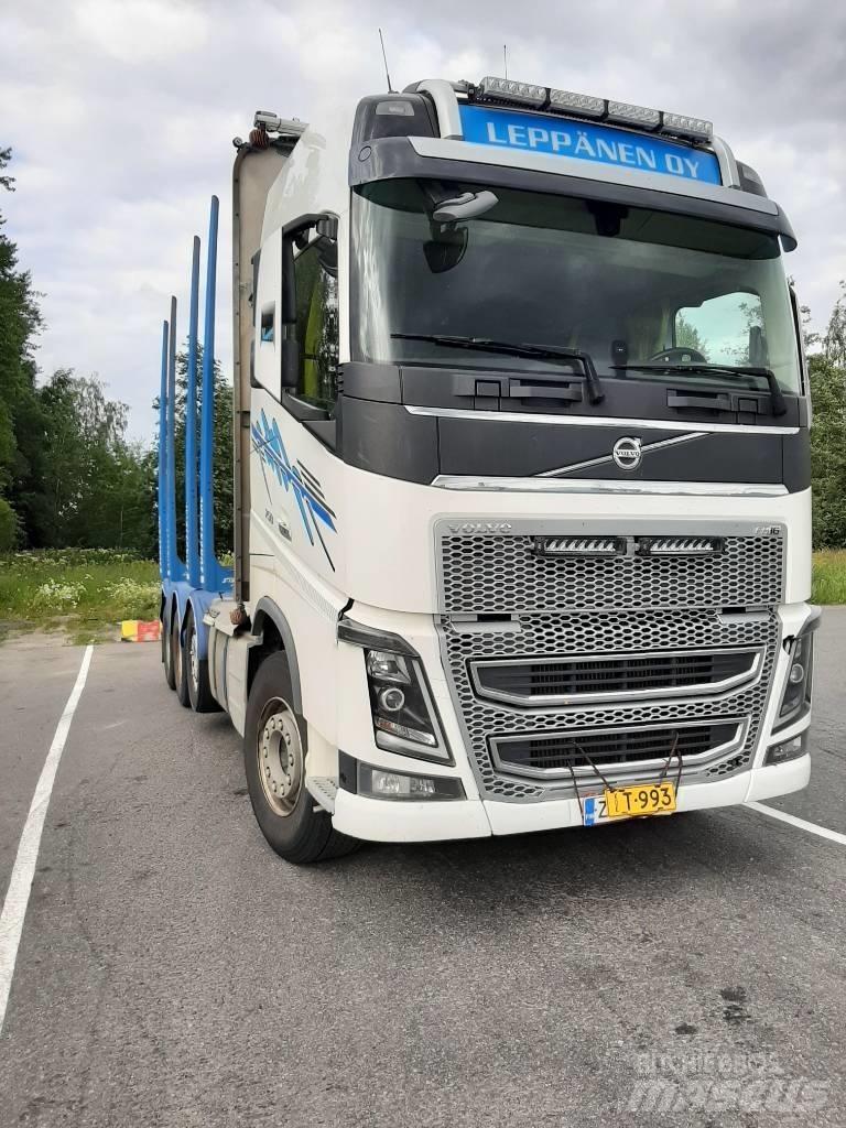 Volvo FH 16 Log trucks