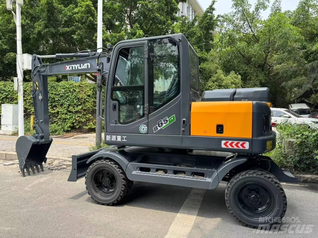 Xinyuan Xinyuan B65 Wheeled Excavators