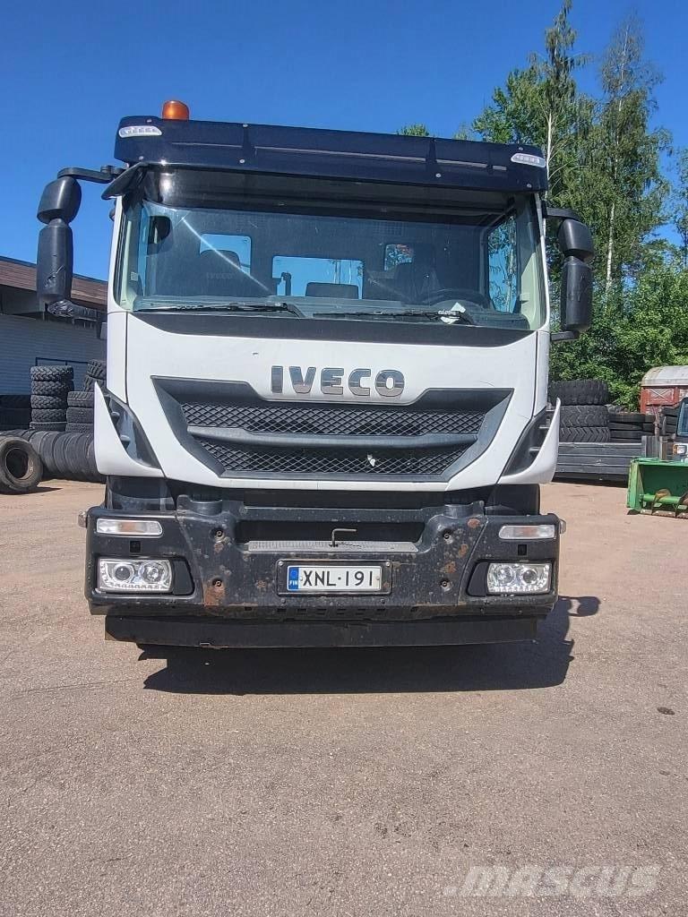 Iveco Stralis-360 Winch trucks