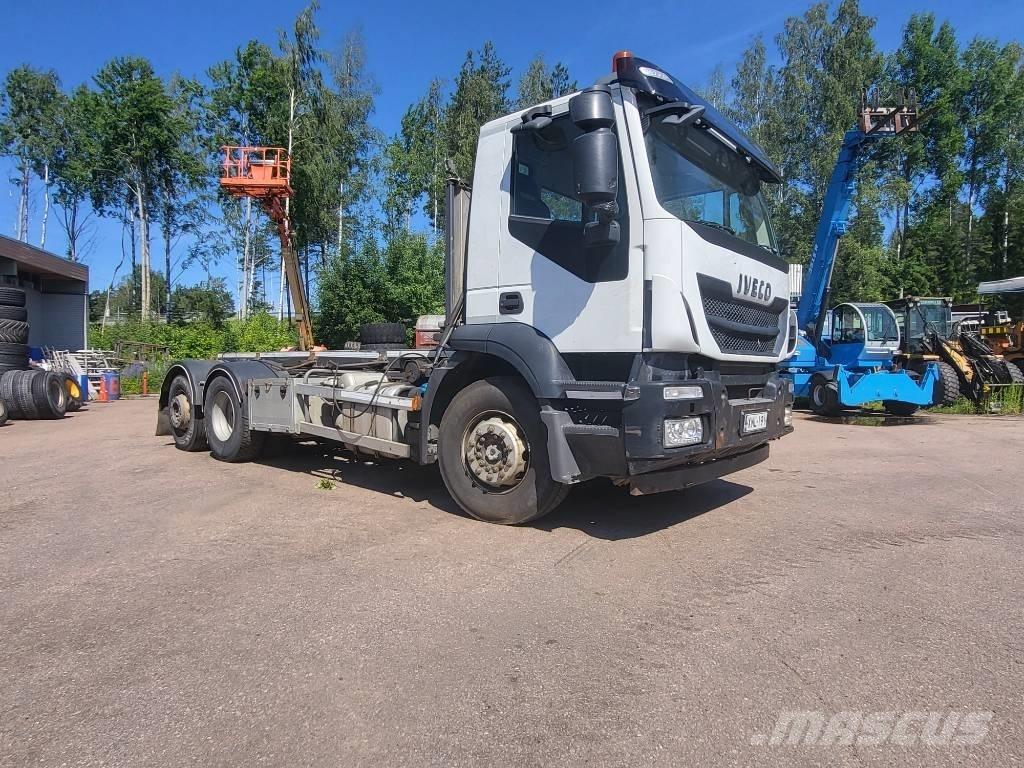 Iveco Stralis-360 Winch trucks