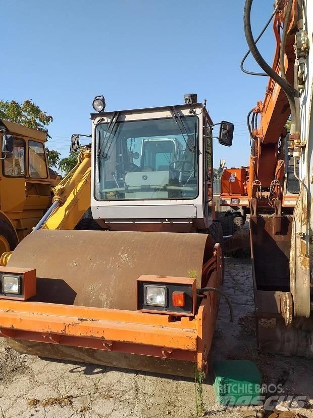 Hamm 2315 SD Single drum rollers