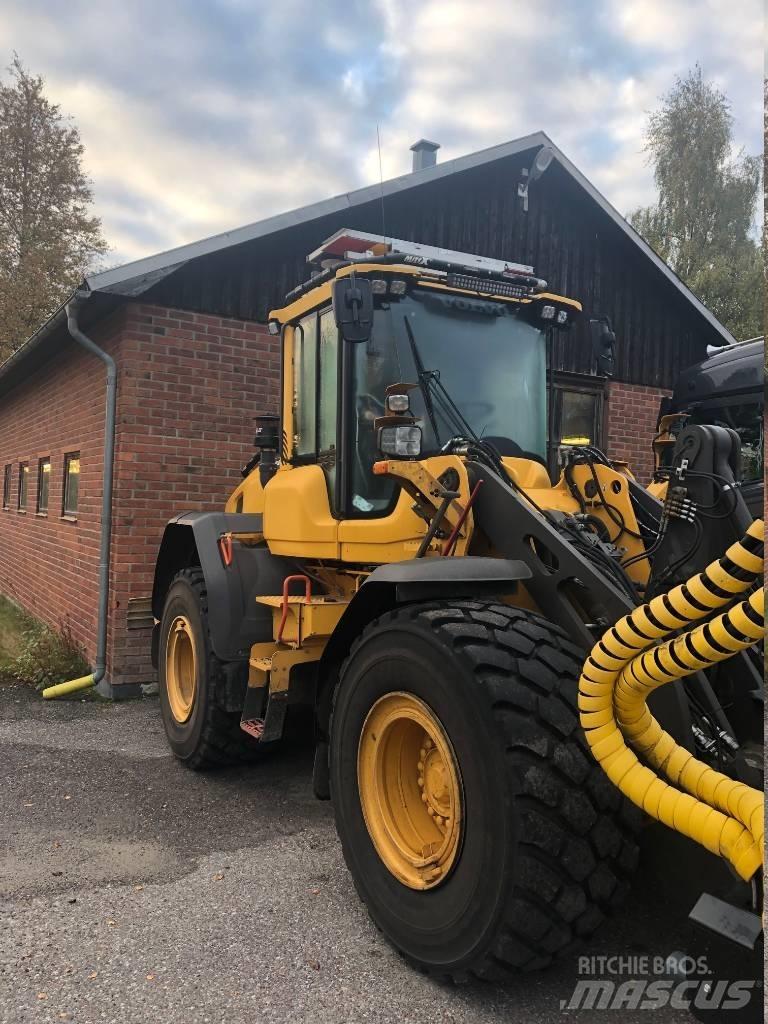 Volvo L90H Wheel Loaders
