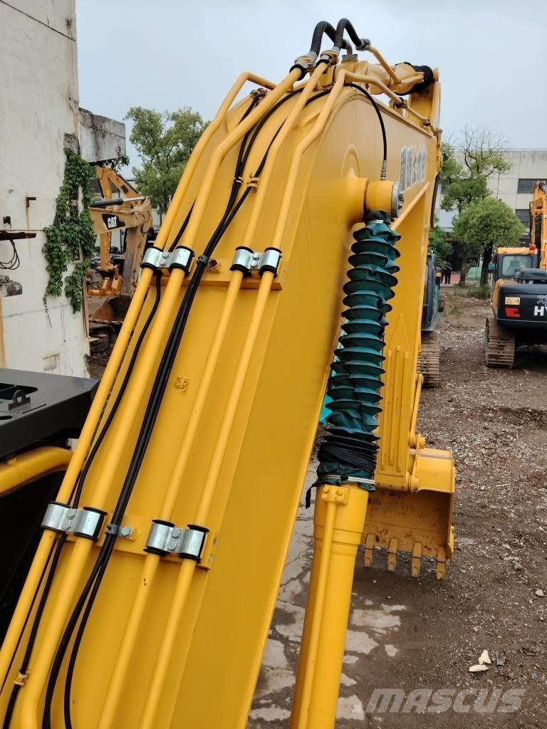 Komatsu PC 200-8 Crawler Excavators