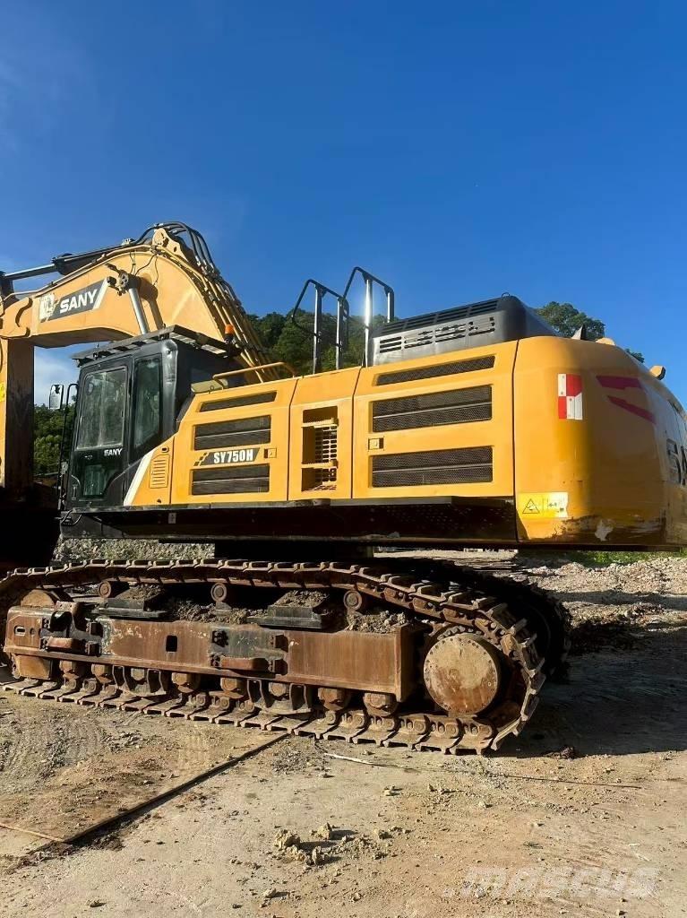 Sany 750 Crawler Excavators