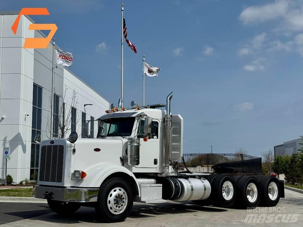 Peterbilt 367 Conventional Trucks / Tractor Trucks