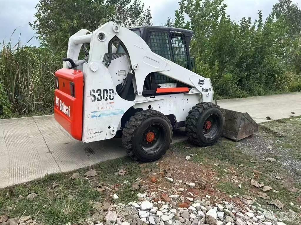 Bobcat S 300 Skid Steer Loaders