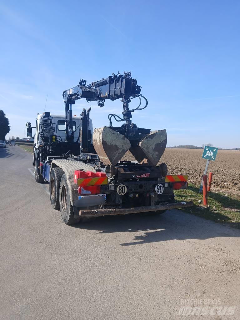 Scania P 400 Hook lift trucks