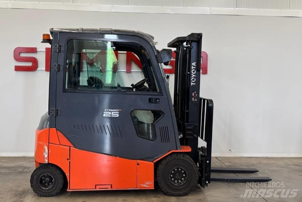Toyota 10939 - 8FBMT25 Electric Forklifts
