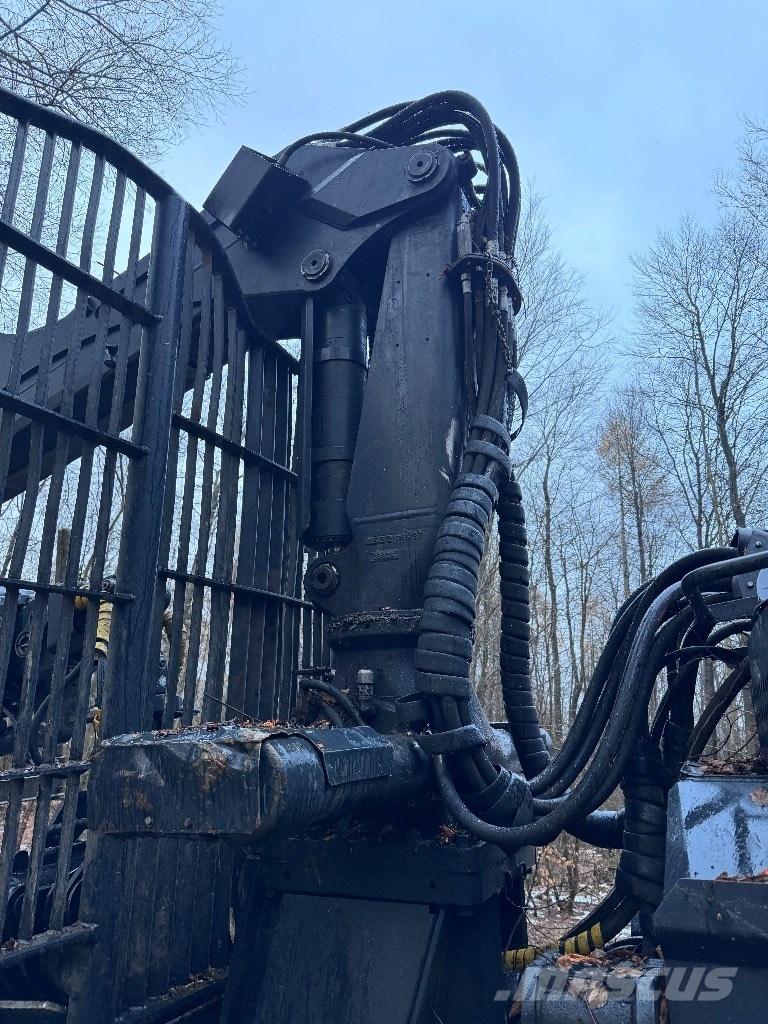 Ponsse Buffalo 8W Forwarders