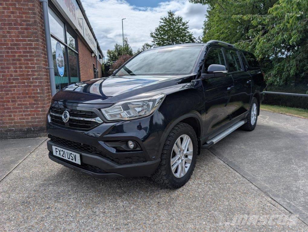 Ssangyong Musso Automobiles / SUVS