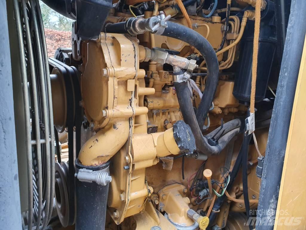 CAT CS 553 Twin drum rollers