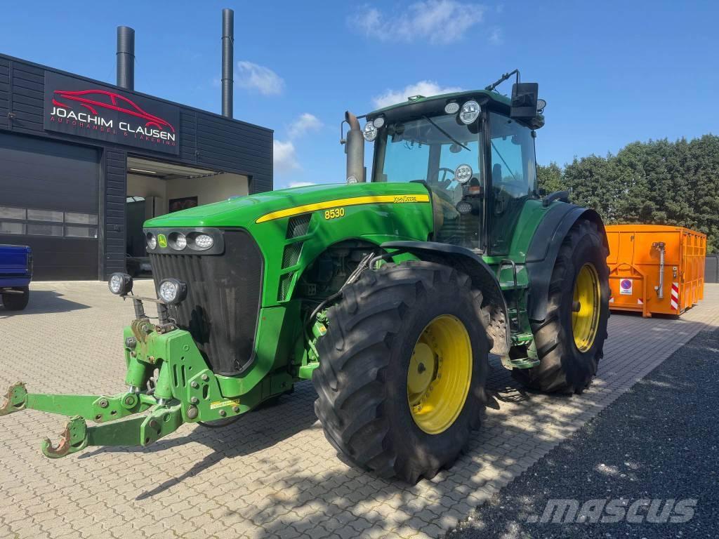 John Deere 8530 Tractors