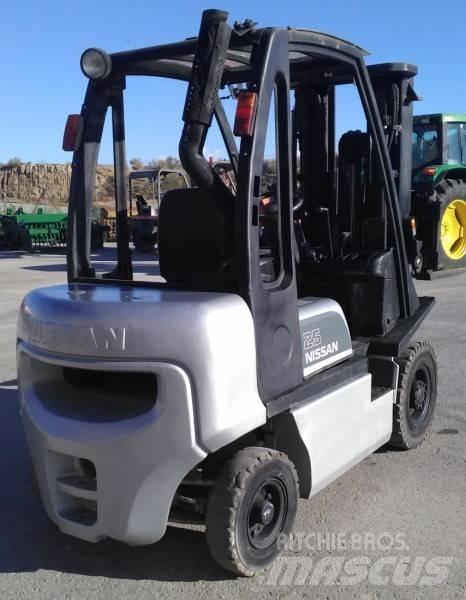 Nissan FD02A25Q Diesel Forklifts
