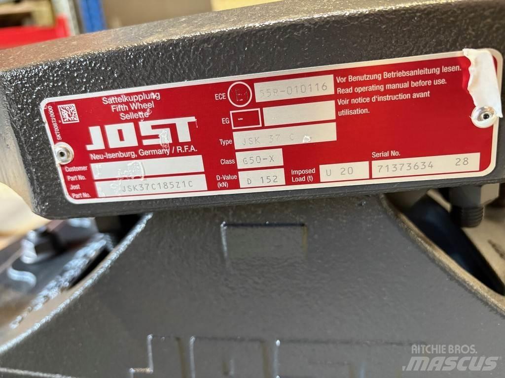 Jost JSK37c Chassis and suspension